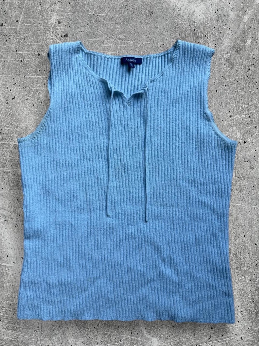 Reitmans Y2K baby blue ribbed knit tank top in size M